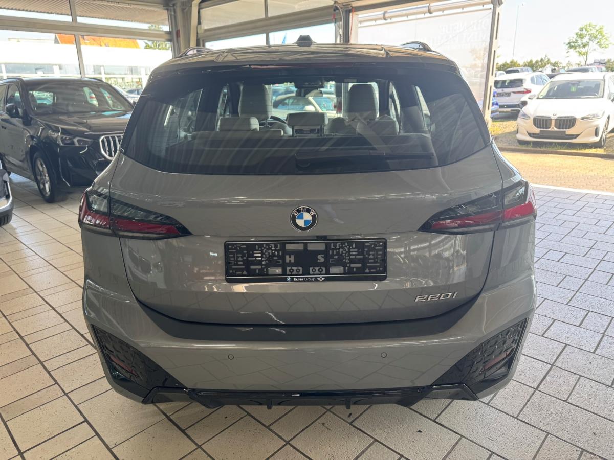 Originalaufnahme des Fahrzeugs Originalaufnahme des Fahrzeugs