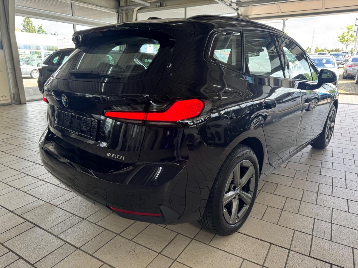Originalaufnahme des Fahrzeugs Originalaufnahme des Fahrzeugs