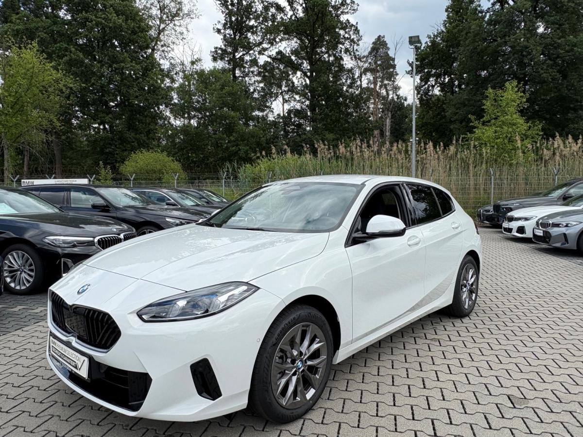 Originalaufnahme des Fahrzeugs Originalaufnahme des Fahrzeugs