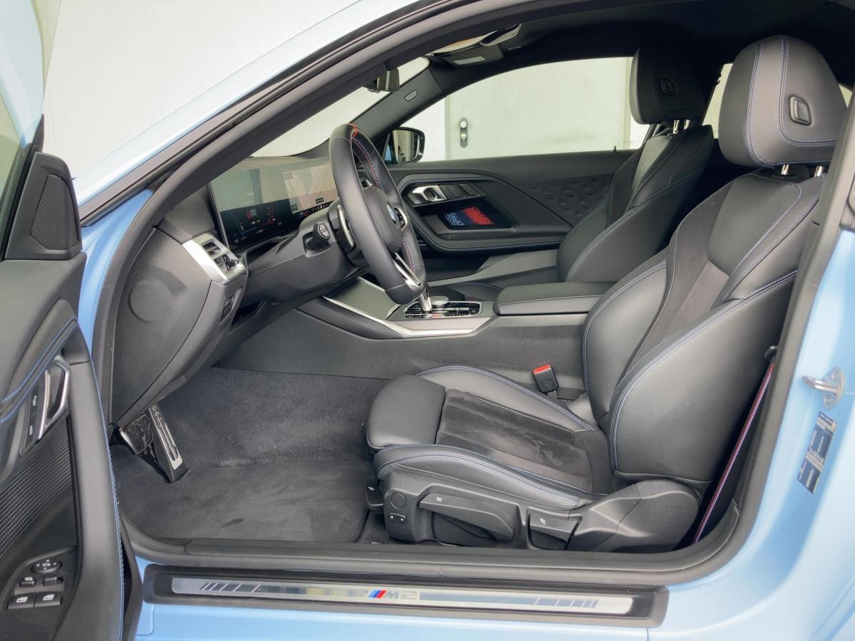 BMW M2 Coupe im Innenraum