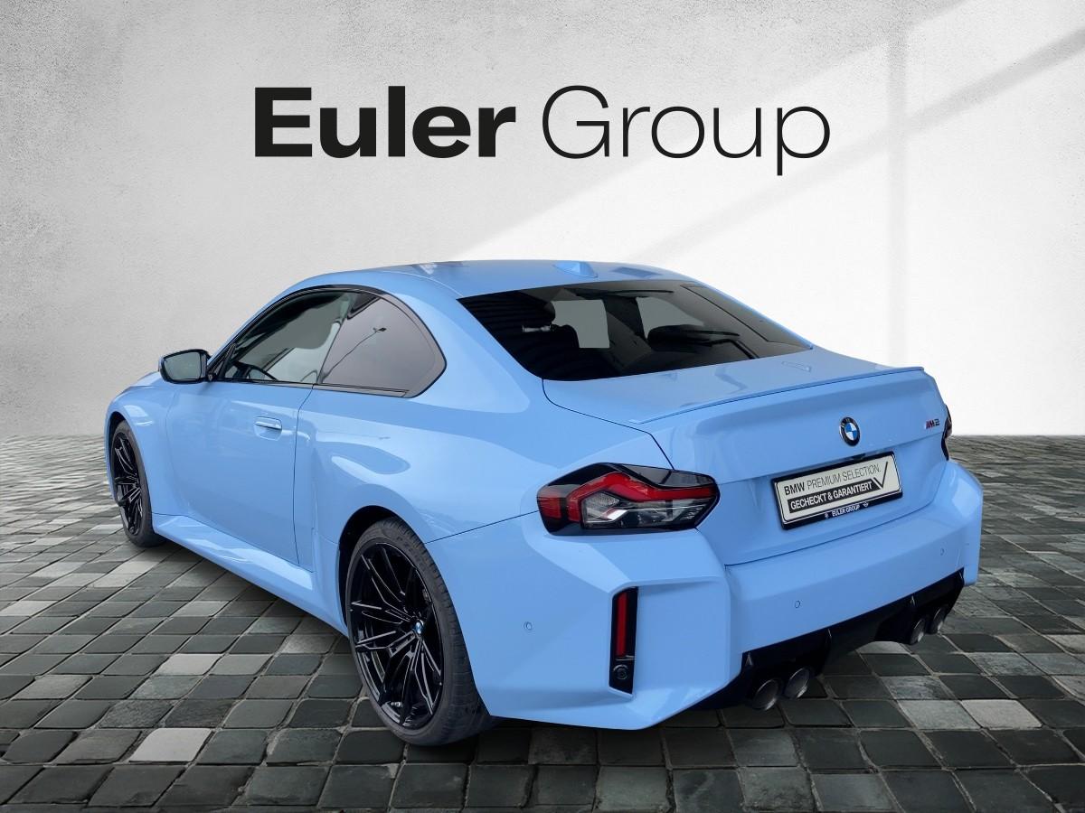 BMW M2 Coupe von vorne in Sonderlackierung