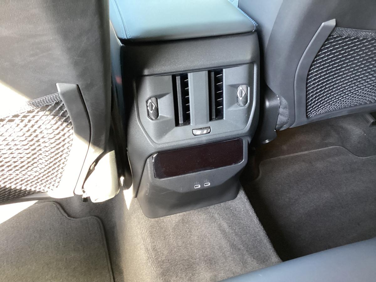 Originalaufnahme des Fahrzeugs Originalaufnahme des Fahrzeugs