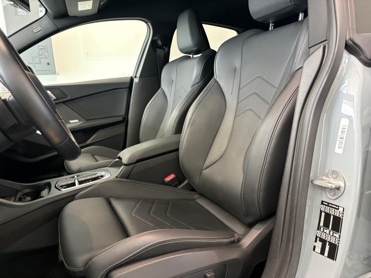 Originalaufnahme des Fahrzeugs