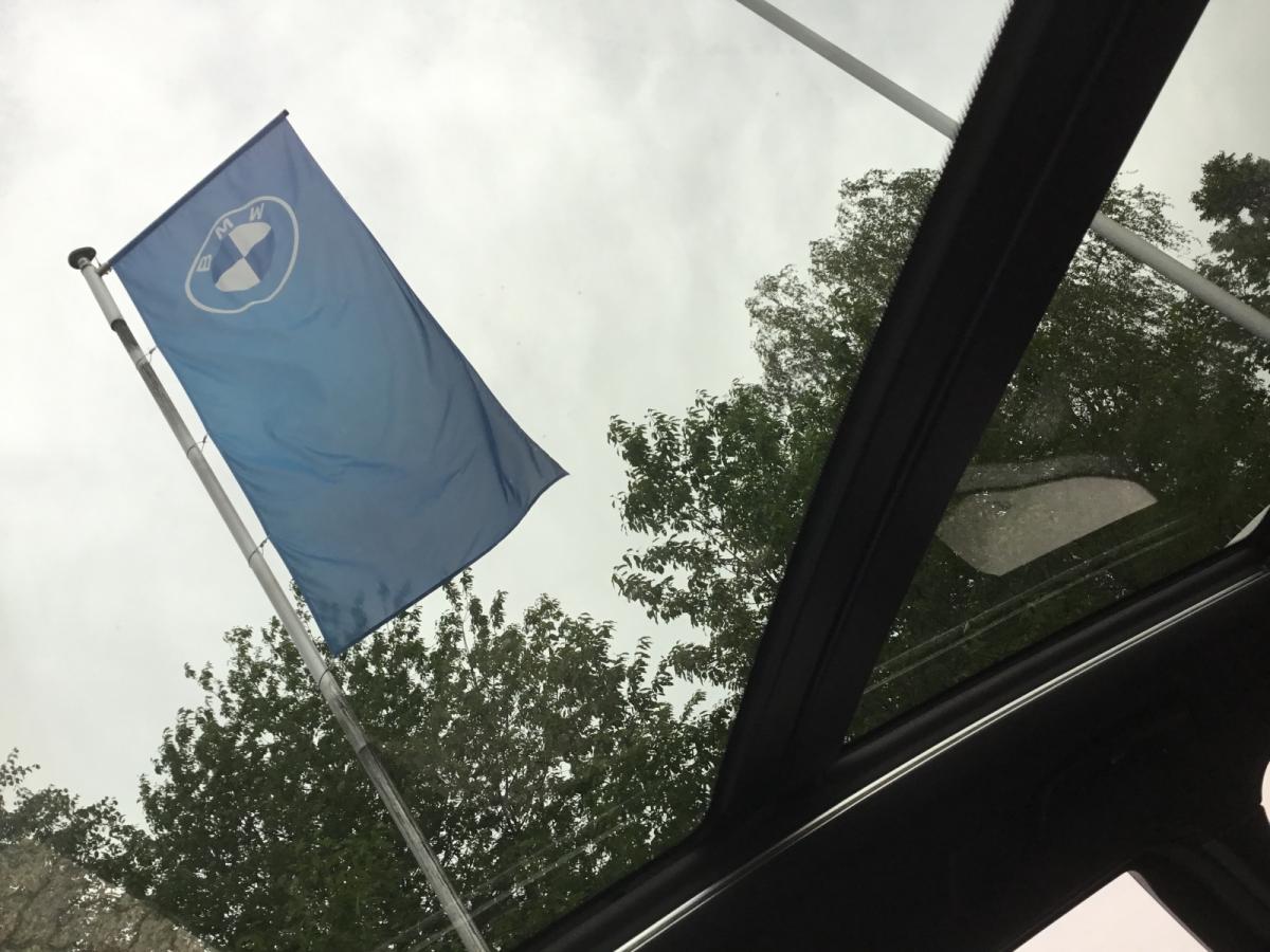 Originalaufnahme des Fahrzeugs Originalaufnahme des Fahrzeugs