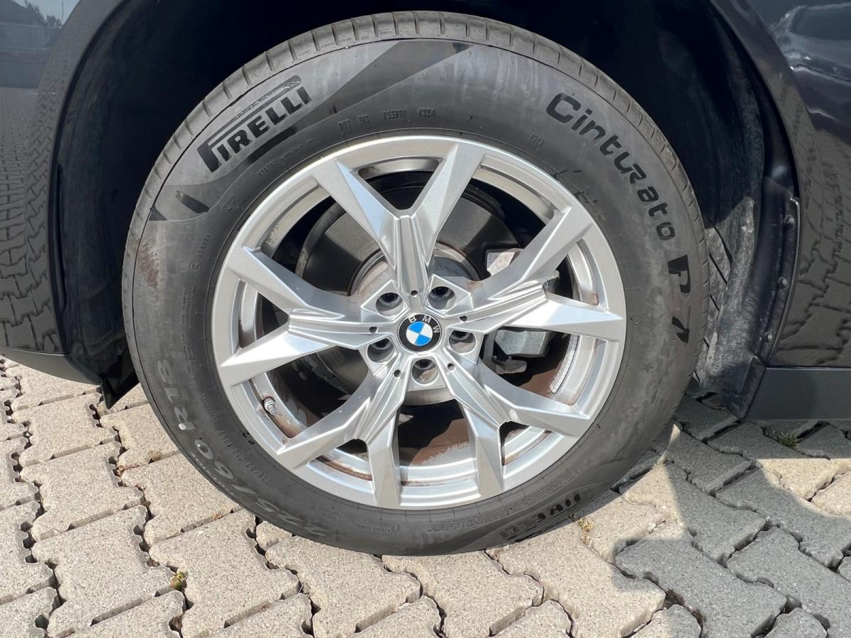 Originalaufnahme des Fahrzeugs