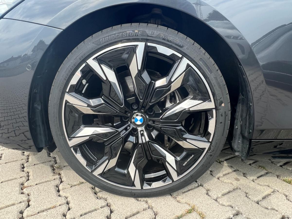 Originalaufnahme des Fahrzeugs