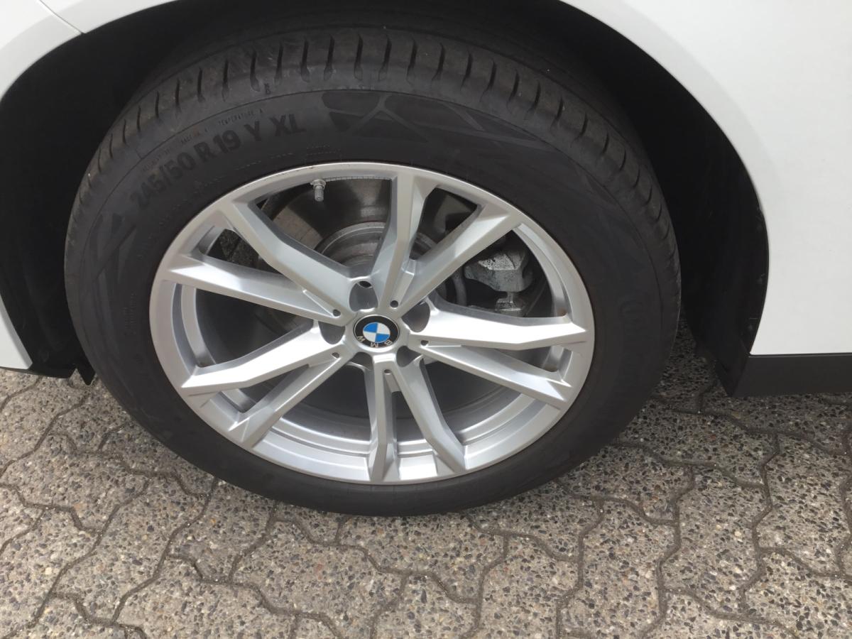 Originalaufnahme des Fahrzeugs Originalaufnahme des Fahrzeugs