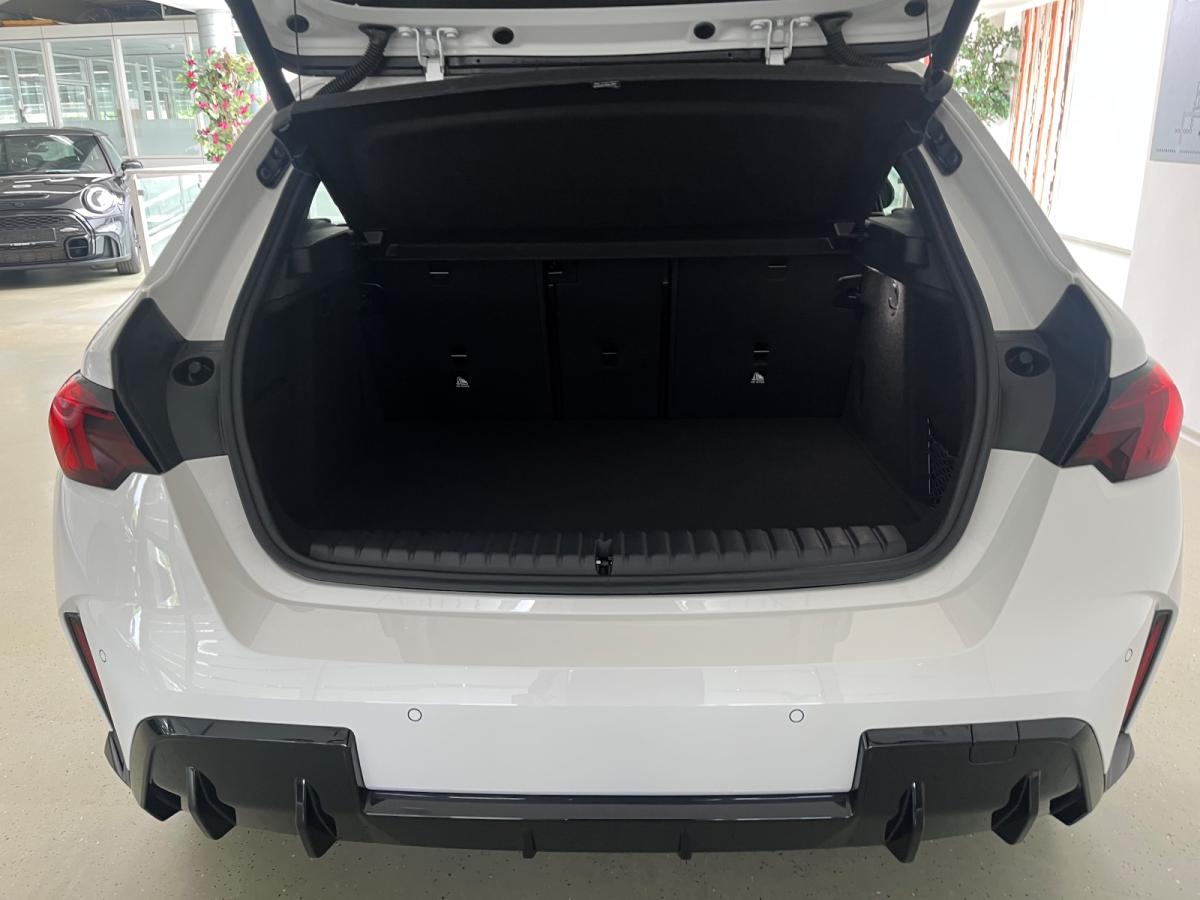 Originalaufnahme des Fahrzeugs Originalaufnahme des Fahrzeugs