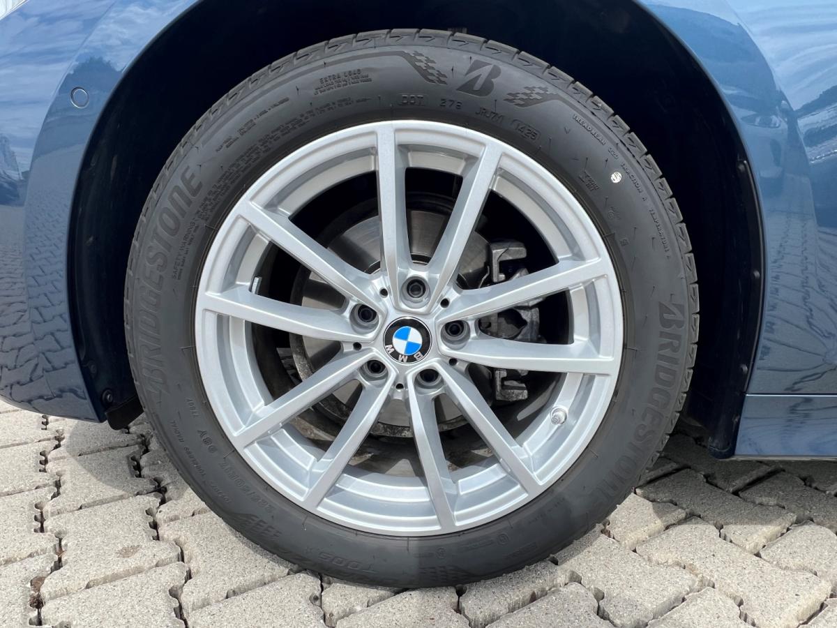 Originalaufnahme des Fahrzeugs