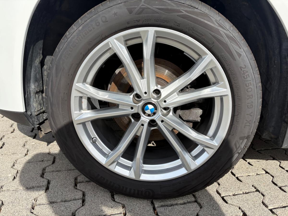 Originalaufnahme des Fahrzeugs