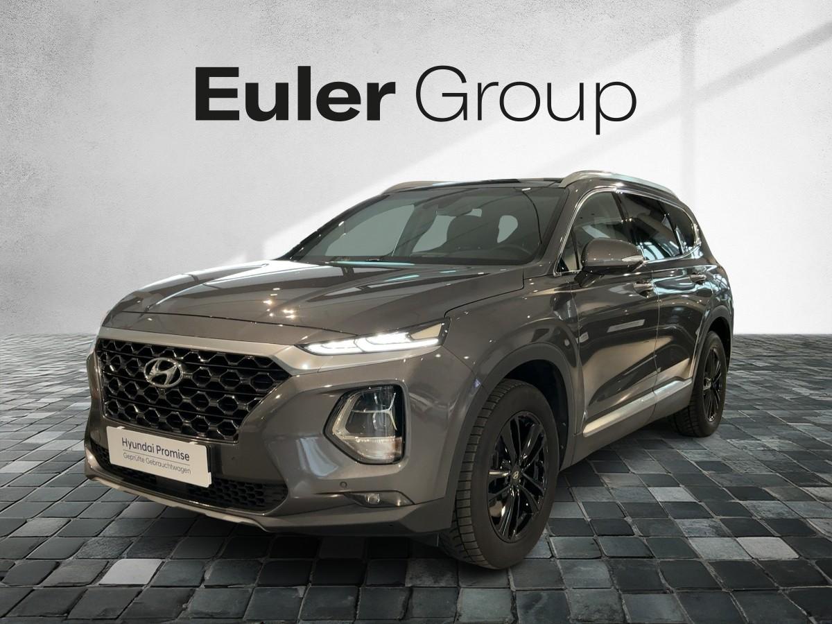 HYUNDAI SANTA FE in Grau von vorne HYUNDAI SANTA FE in Grau von vorne