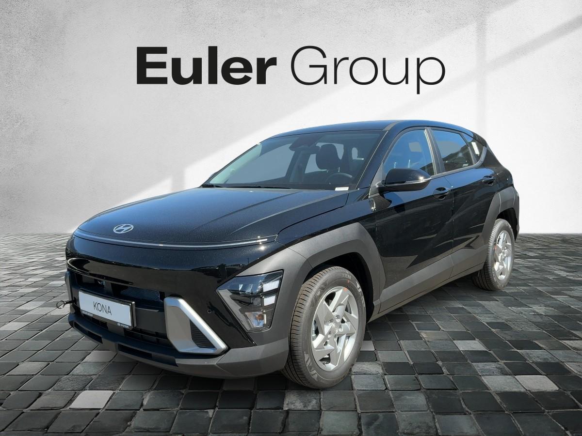 HYUNDAI KONA in Schwarz von vorne HYUNDAI KONA in Schwarz von vorne