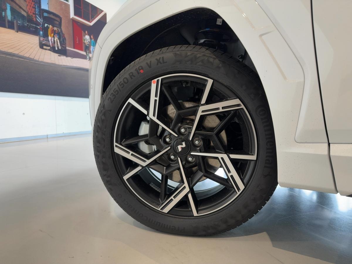 Originalaufnahme des Fahrzeugs Originalaufnahme des Fahrzeugs