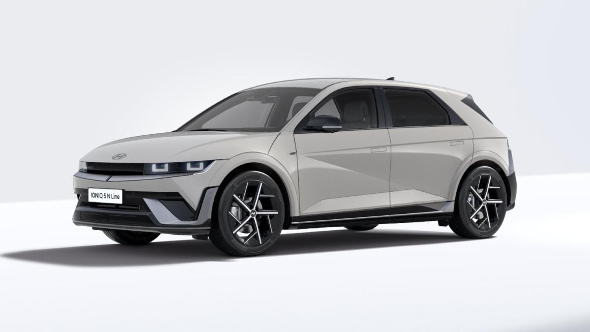 HYUNDAI IONIQ 5 in Grau von vorne
