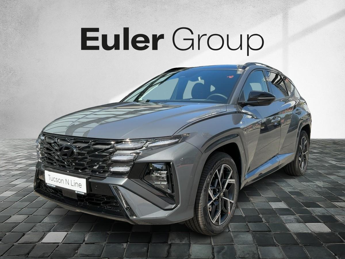 HYUNDAI TUCSON in Grau von vorne