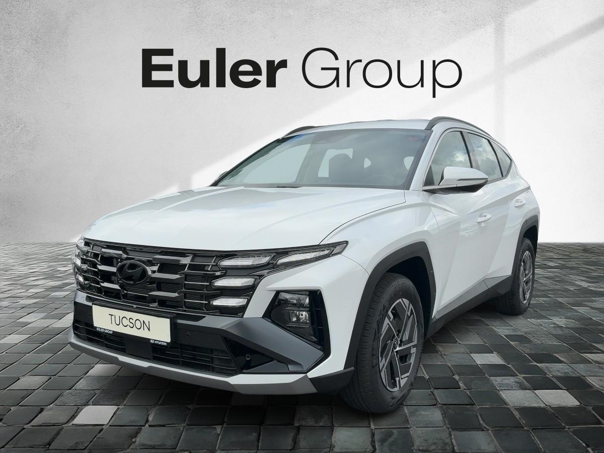 HYUNDAI TUCSON in Weiß von vorne