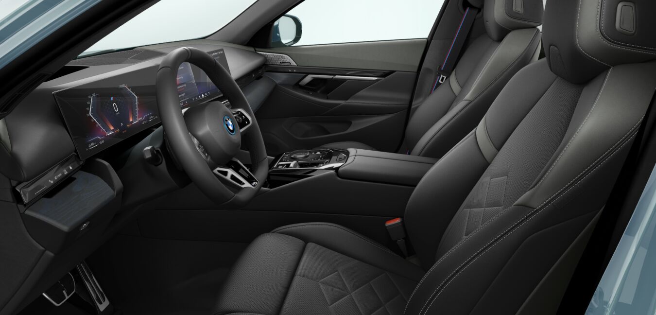 BMW BMW 5er im Innenraum seitlich BMW BMW 5er im Innenraum seitlich