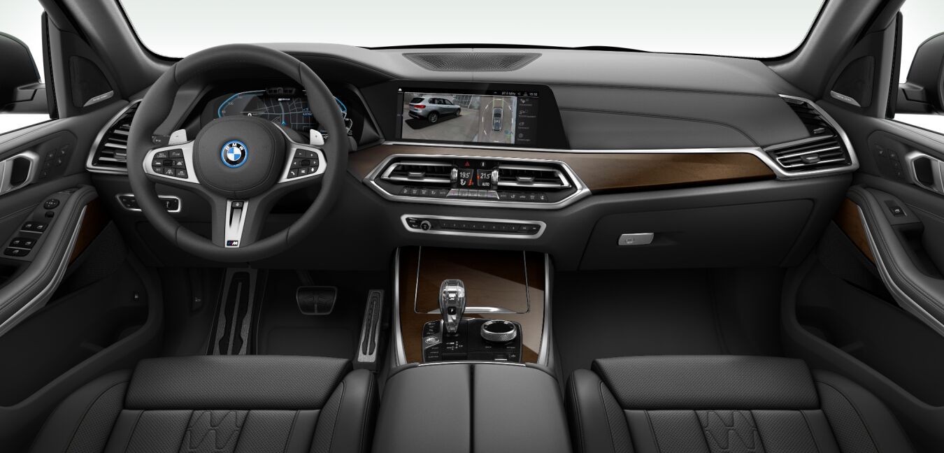 BMW BMW X im Innenraum von vorne