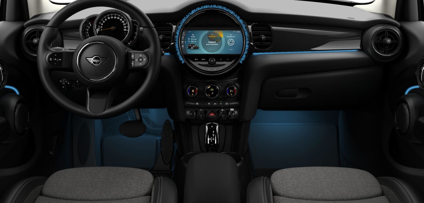MINI MINI 5-Türer im Innenraum von vorne