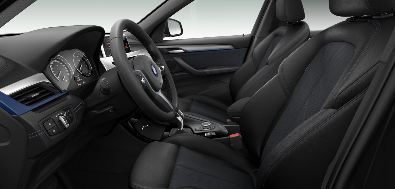 BMW BMW X im Innenraum seitlich BMW BMW X im Innenraum seitlich