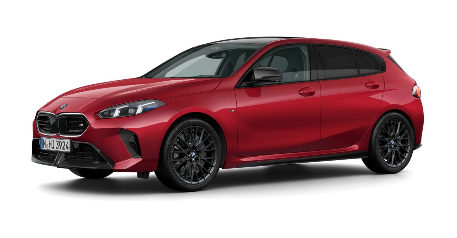 BMW M135 xDrive in Rot von vorne BMW M135 xDrive in Rot von vorne