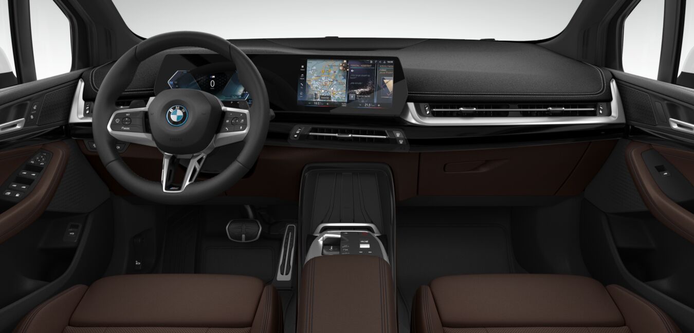 BMW BMW 2er im Innenraum von vorne BMW BMW 2er im Innenraum von vorne
