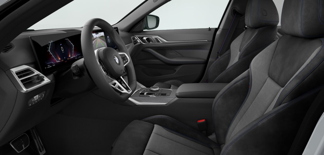 BMW BMW 4er im Innenraum seitlich BMW BMW 4er im Innenraum seitlich