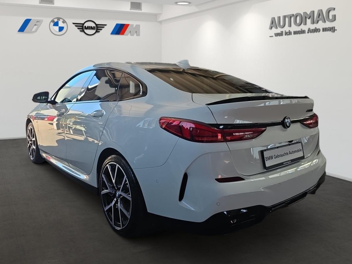 Originalaufnahme des Fahrzeugs Originalaufnahme des Fahrzeugs
