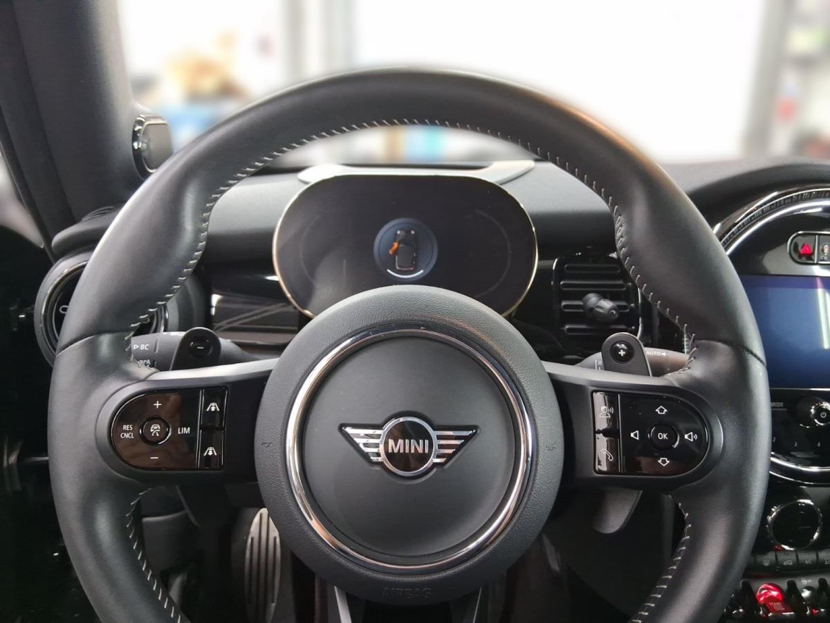 Originalaufnahme des Fahrzeugs Originalaufnahme des Fahrzeugs