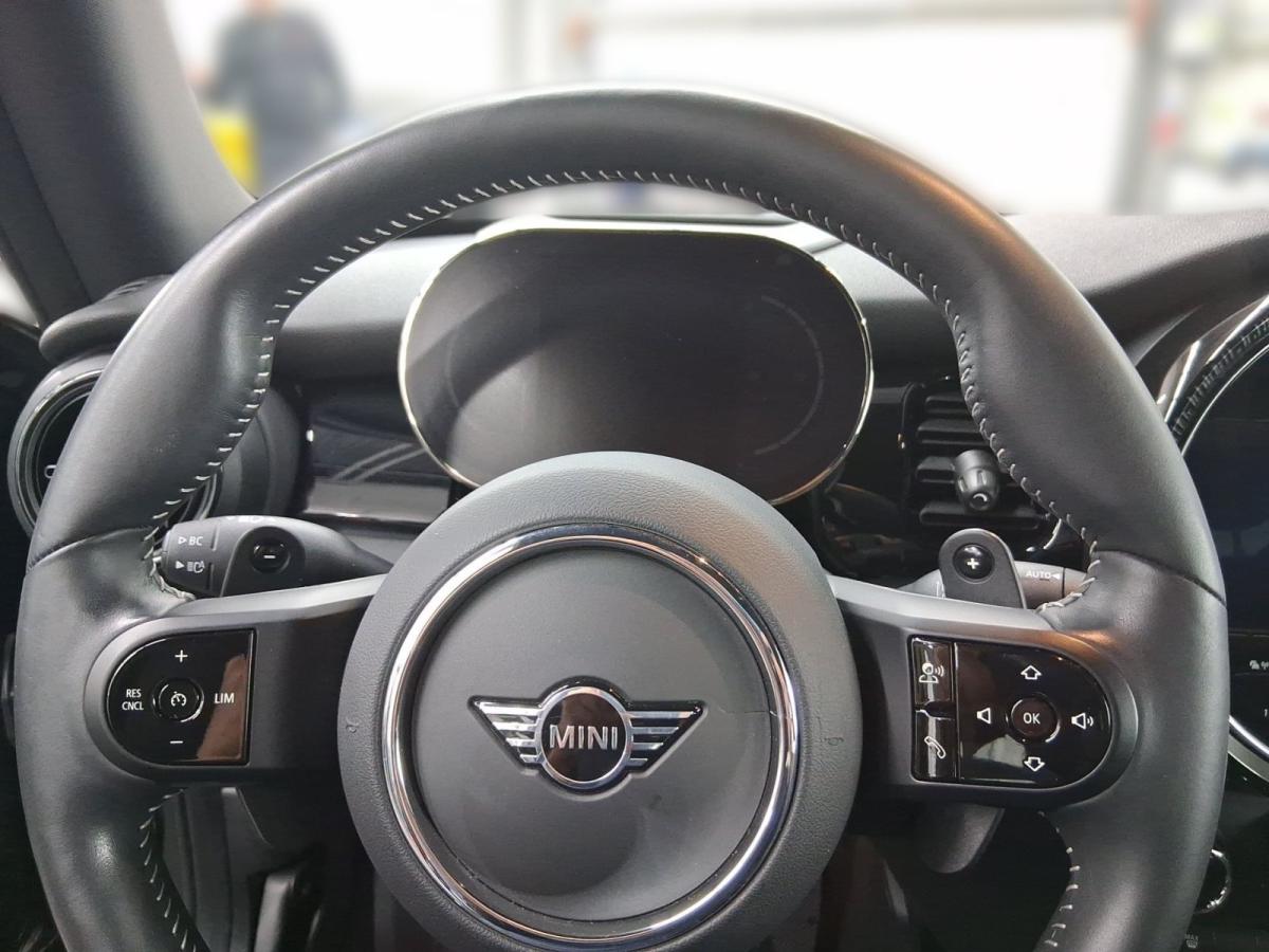 Originalaufnahme des Fahrzeugs Originalaufnahme des Fahrzeugs