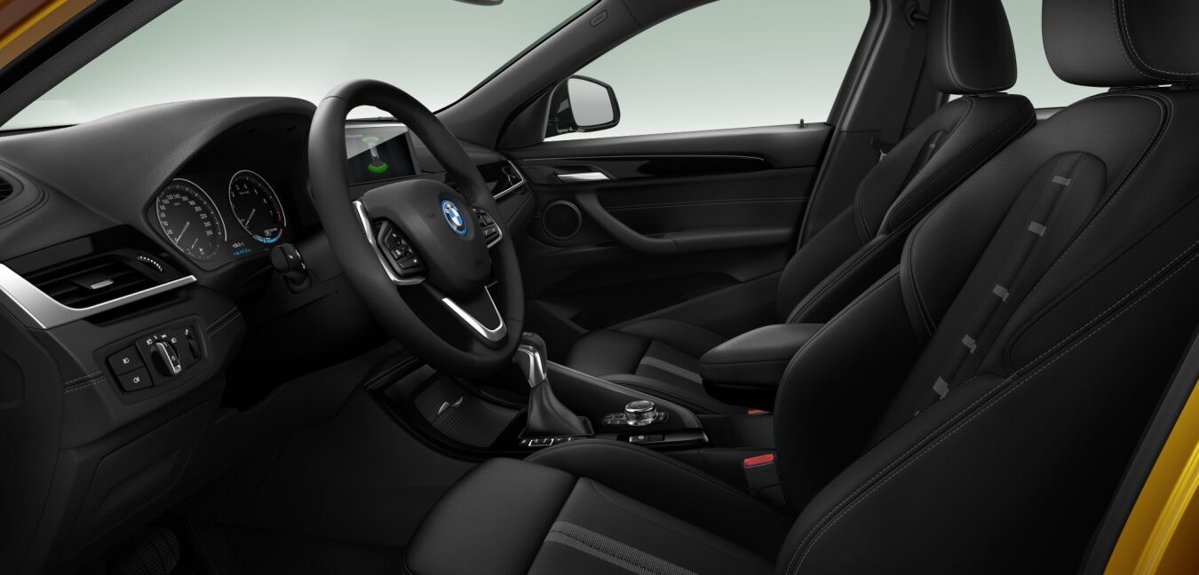 BMW BMW X im Innenraum seitlich BMW BMW X im Innenraum seitlich