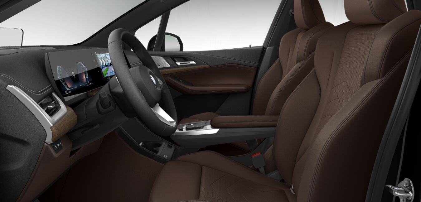 BMW BMW 2er im Innenraum seitlich BMW BMW 2er im Innenraum seitlich