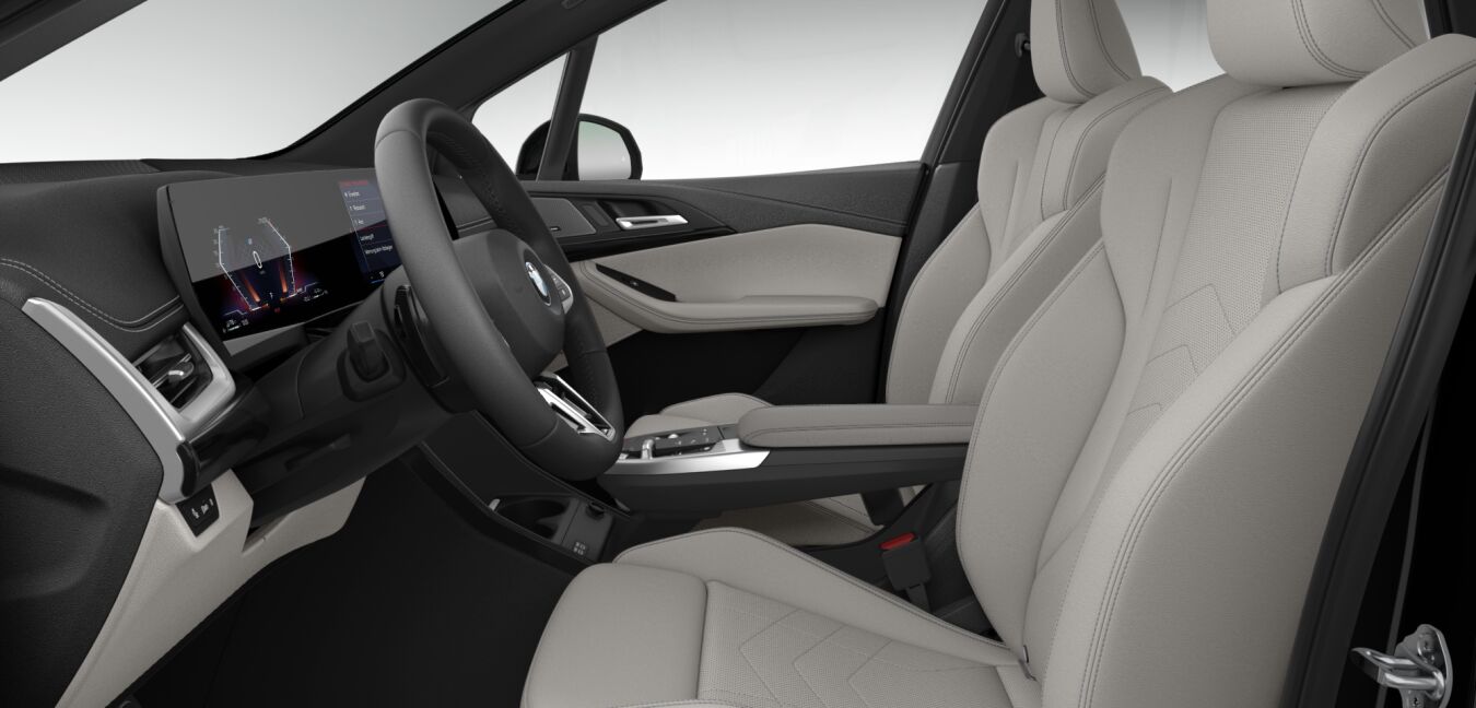 BMW BMW 2er im Innenraum seitlich BMW BMW 2er im Innenraum seitlich