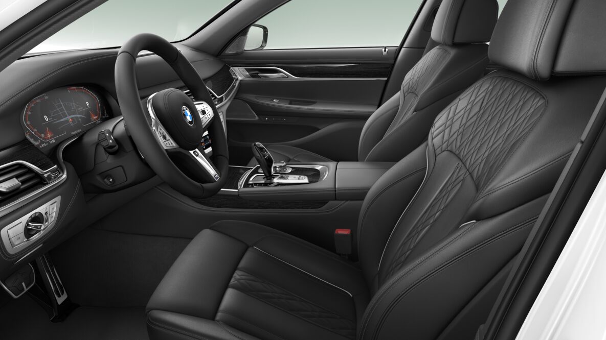 BMW BMW 7er im Innenraum seitlich BMW BMW 7er im Innenraum seitlich