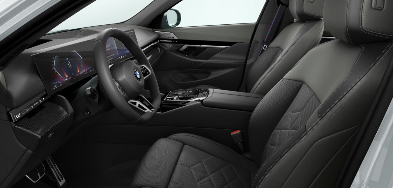 BMW BMW 5er im Innenraum seitlich BMW BMW 5er im Innenraum seitlich