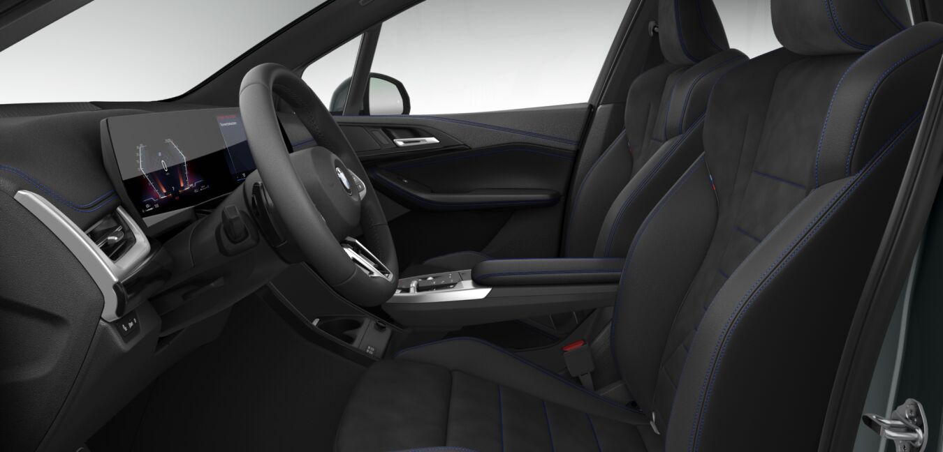 BMW BMW 2er im Innenraum seitlich BMW BMW 2er im Innenraum seitlich