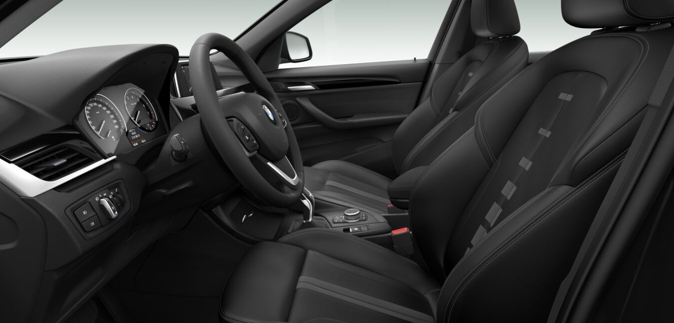 BMW BMW X im Innenraum seitlich BMW BMW X im Innenraum seitlich