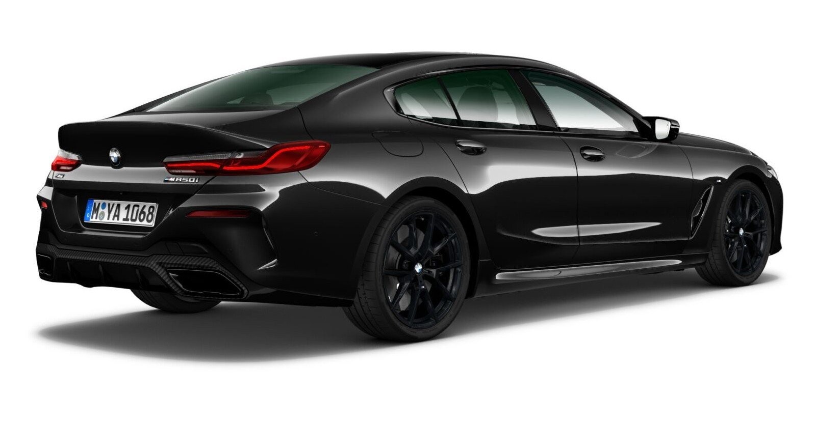 BMW BMW 8er in Schwarz von hinten