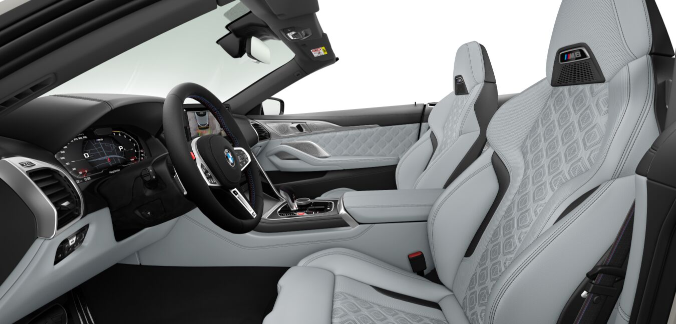 BMW BMW M im Innenraum seitlich BMW BMW M im Innenraum seitlich