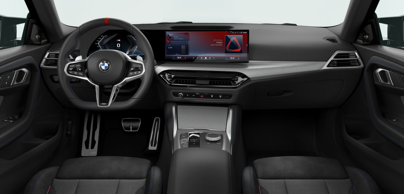 BMW BMW 2er im Innenraum von vorne BMW BMW 2er im Innenraum von vorne