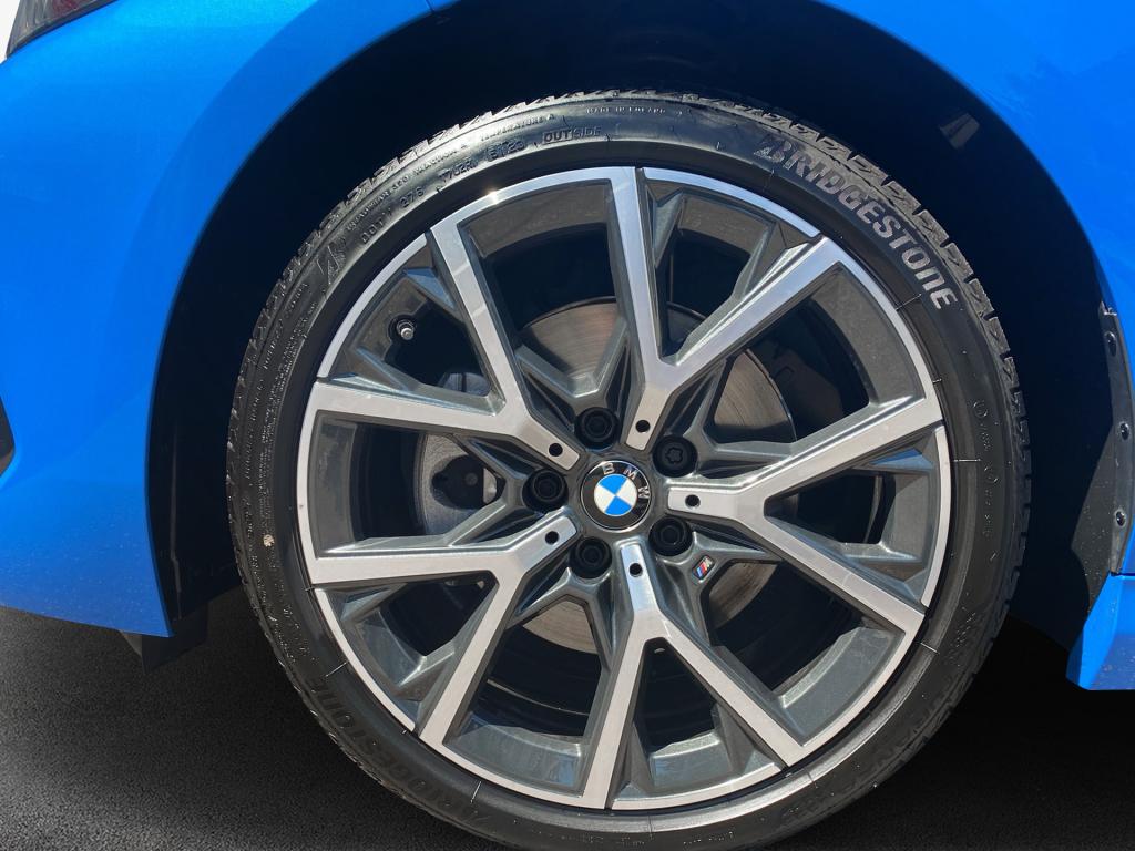 Originalaufnahme des Fahrzeugs Originalaufnahme des Fahrzeugs