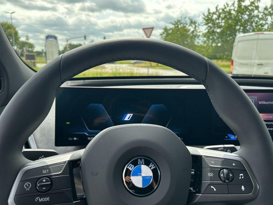 Originalaufnahme des Fahrzeugs Originalaufnahme des Fahrzeugs