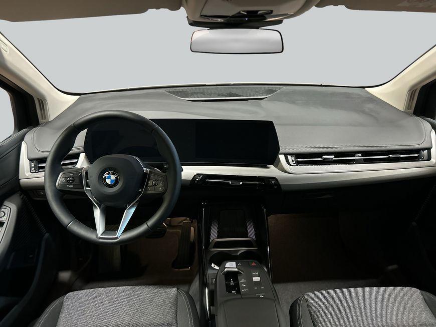 Originalaufnahme des Fahrzeugs Originalaufnahme des Fahrzeugs