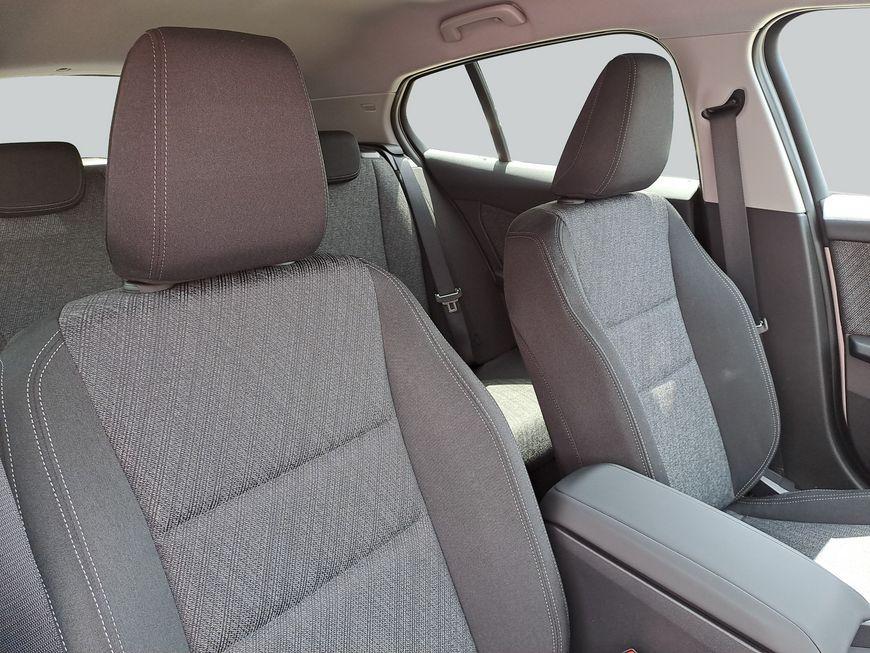Originalaufnahme des Fahrzeugs Originalaufnahme des Fahrzeugs