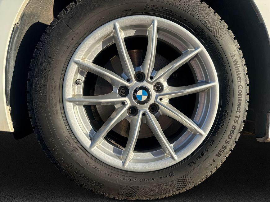 Originalaufnahme des Fahrzeugs Originalaufnahme des Fahrzeugs