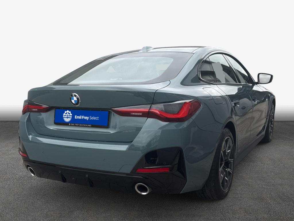 BMW 420d Gran Coupe von hinten in Grün