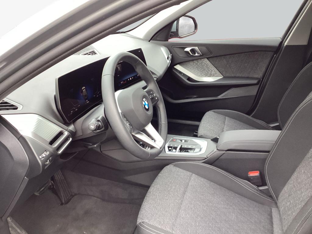BMW 120 im Innenraum