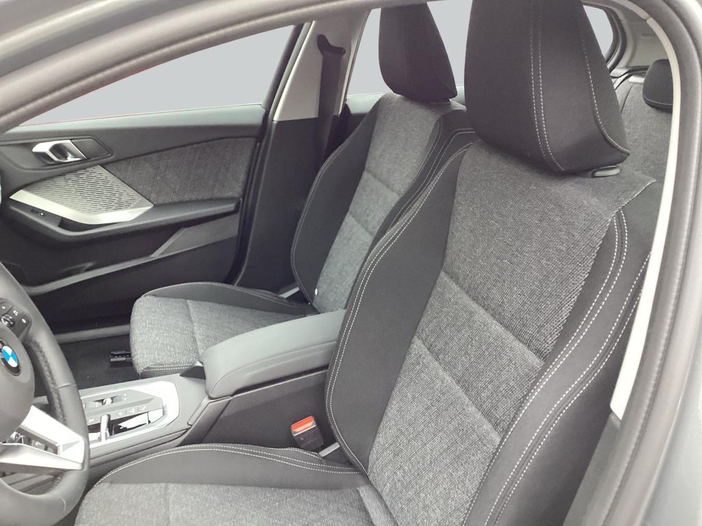 BMW 120 im Innenraum