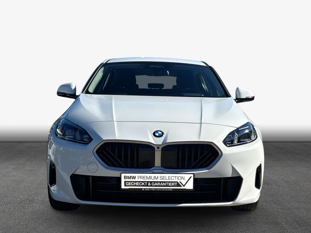 Originalaufnahme des Fahrzeugs Originalaufnahme des Fahrzeugs