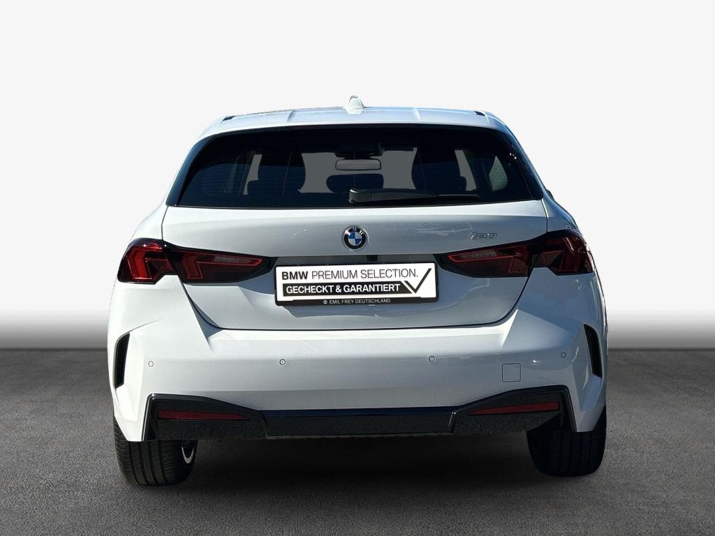 Originalaufnahme des Fahrzeugs Originalaufnahme des Fahrzeugs